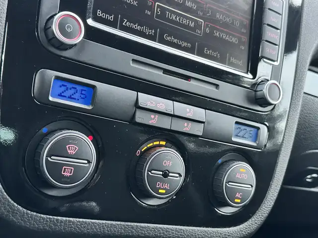 Volkswagen Scirocco view 25