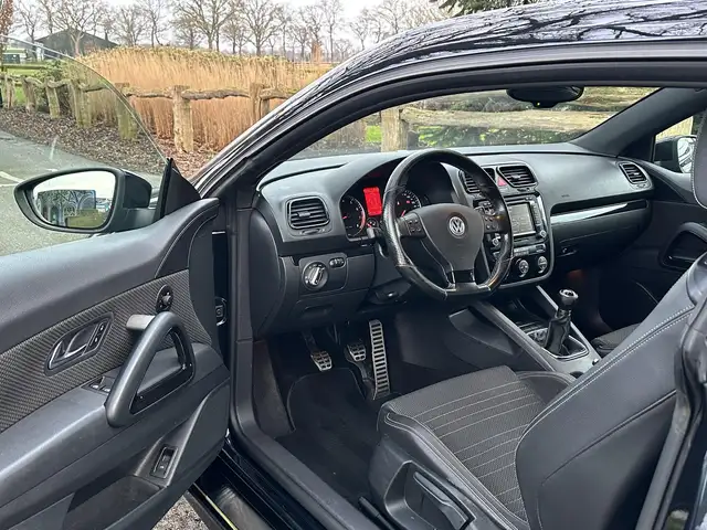 Volkswagen Scirocco view 15