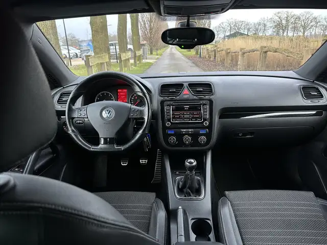 Volkswagen Scirocco view 18