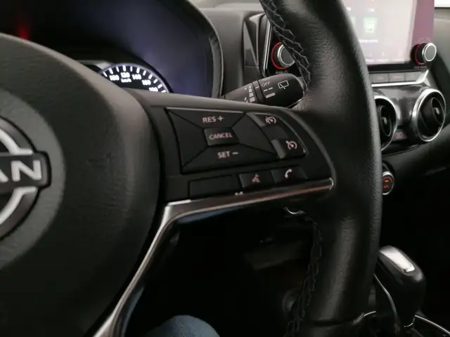 Nissan Juke view 27