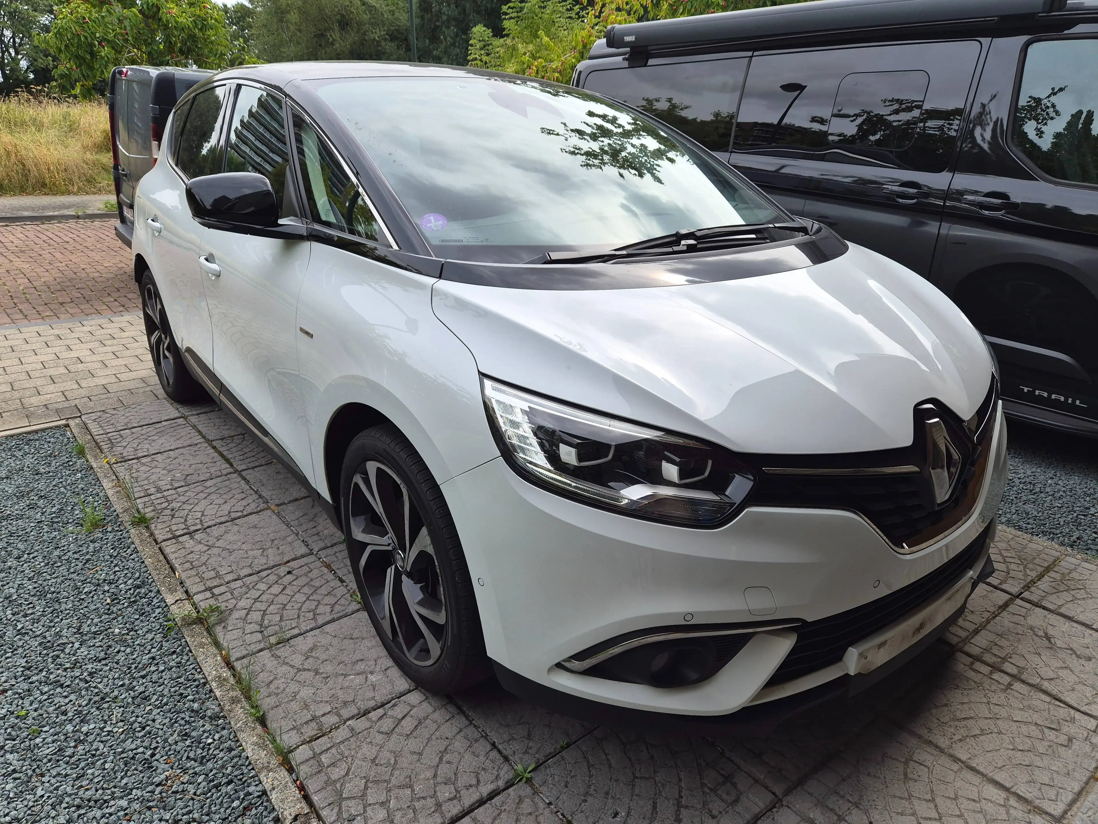 Renault Scenic Scenic 1.2 TCe Energy Bose Edition — photo 2