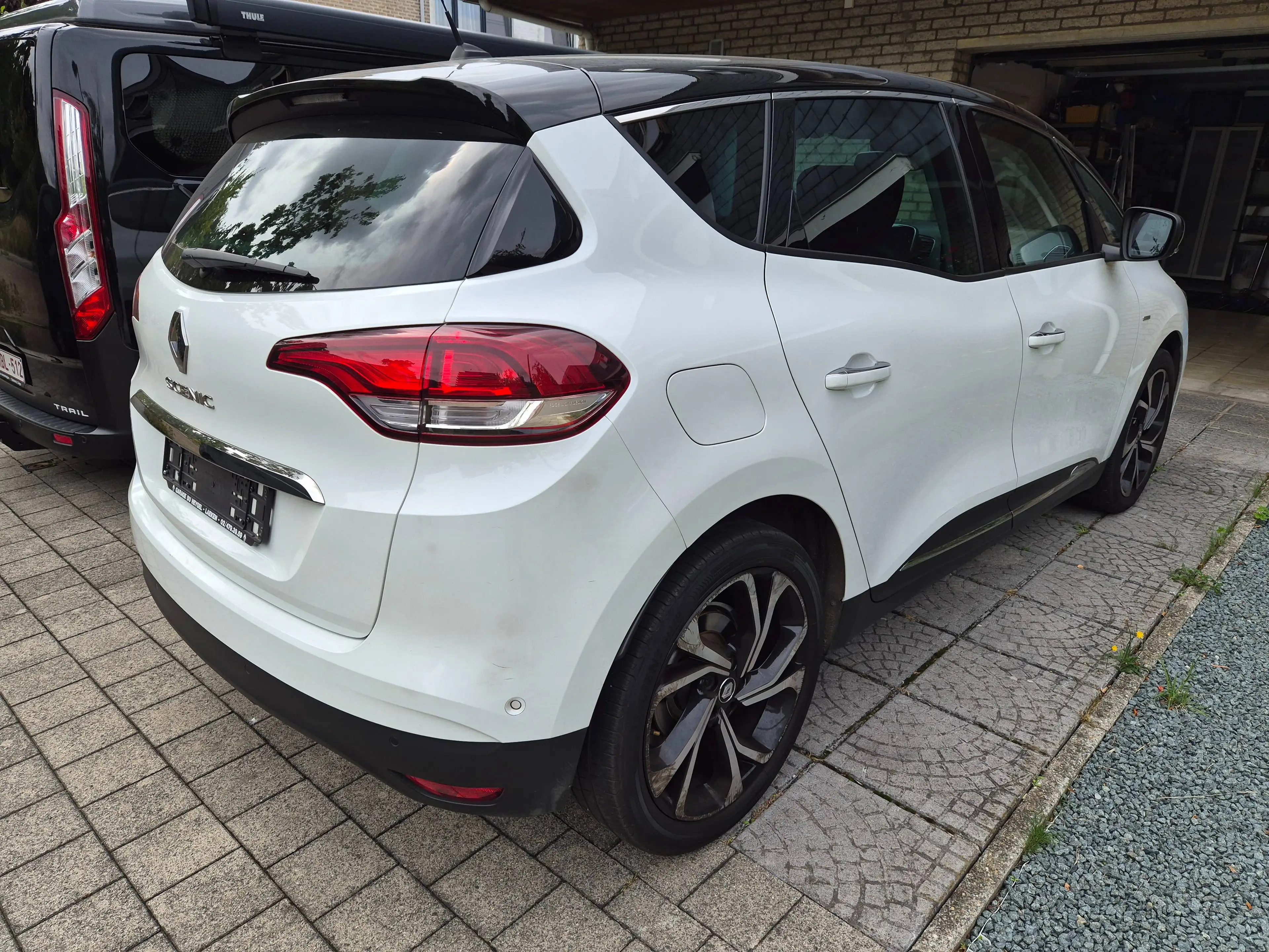 Renault Scenic Scenic 1.2 TCe Energy Bose Edition — photo 4
