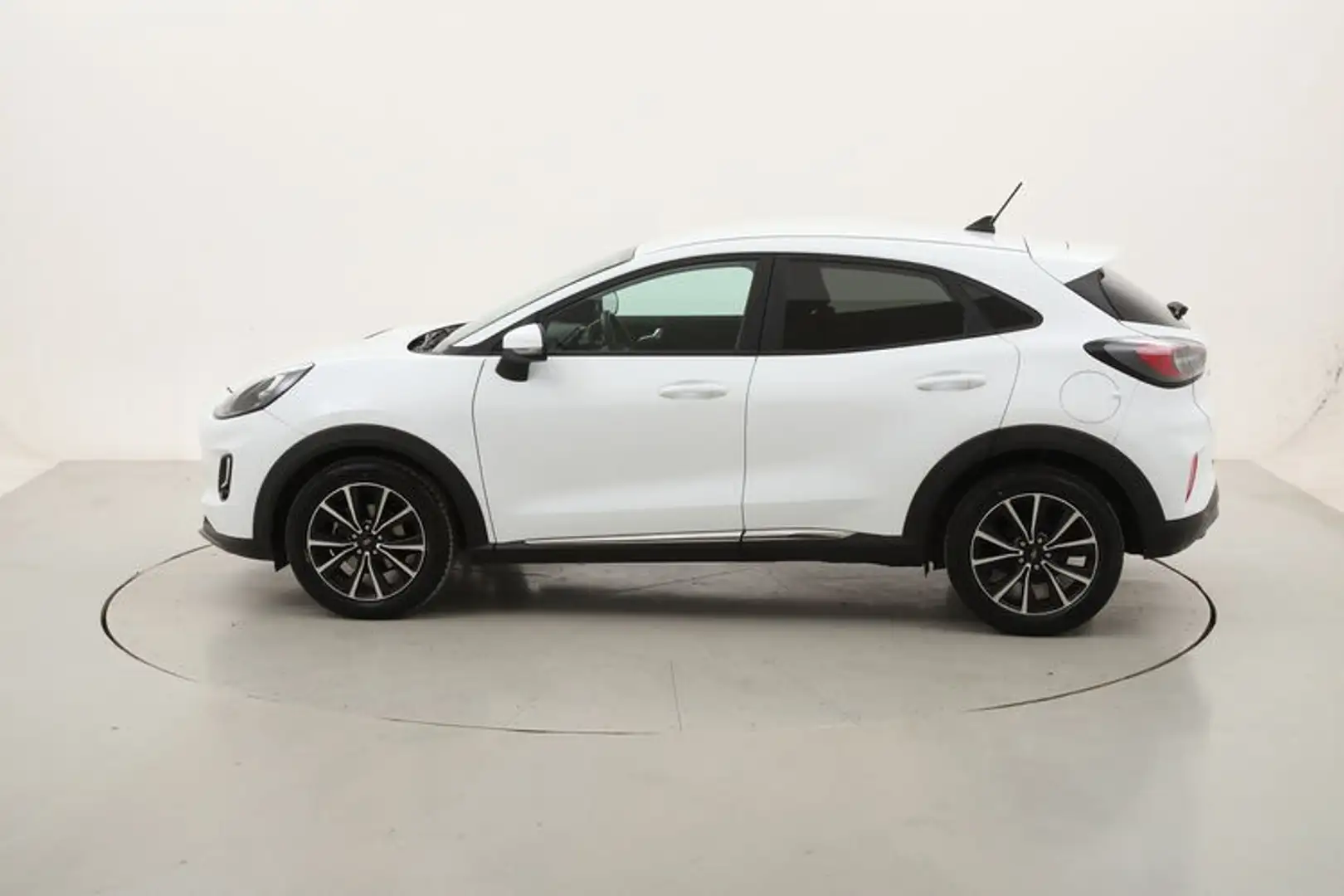 Ford Puma Titanium 1.0 Mild Hybrid 125CV Bianco - 2