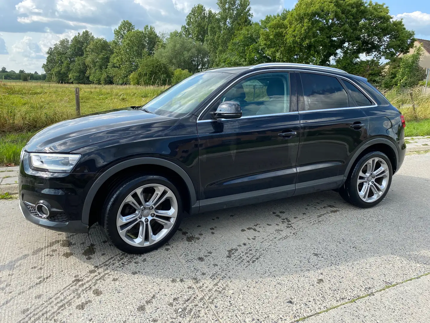 Audi Q3 Q3 2.0 TDi S line Noir - 2