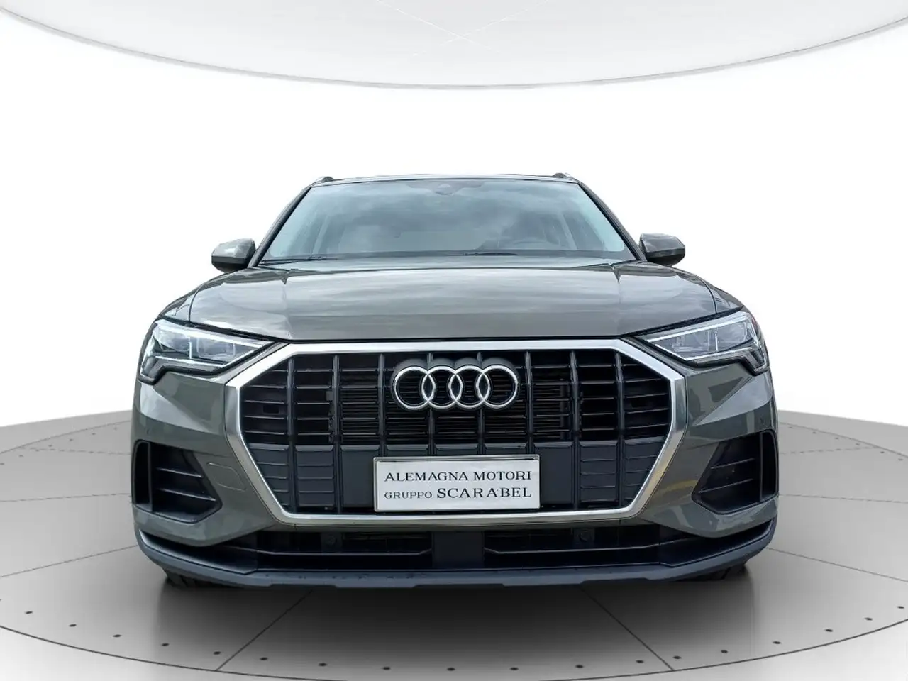 Audi Q3 35 1.5 tfsi s-tronic 2