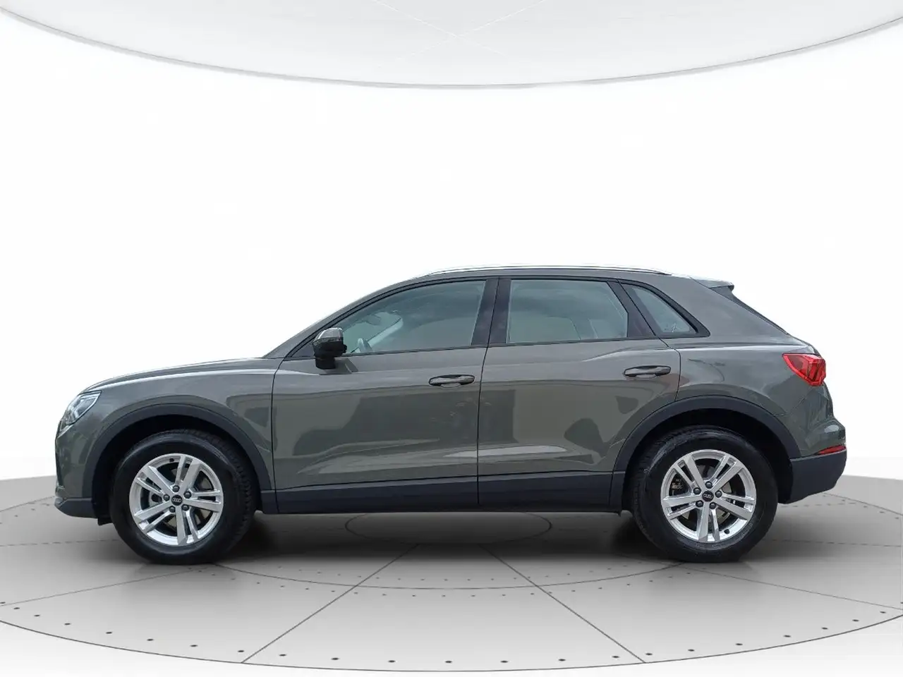 Audi Q3 35 1.5 tfsi s-tronic 8