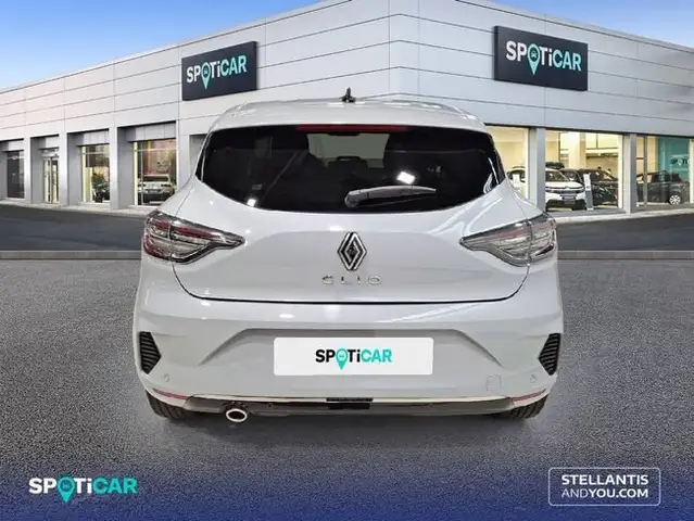 Renault Clio view 7