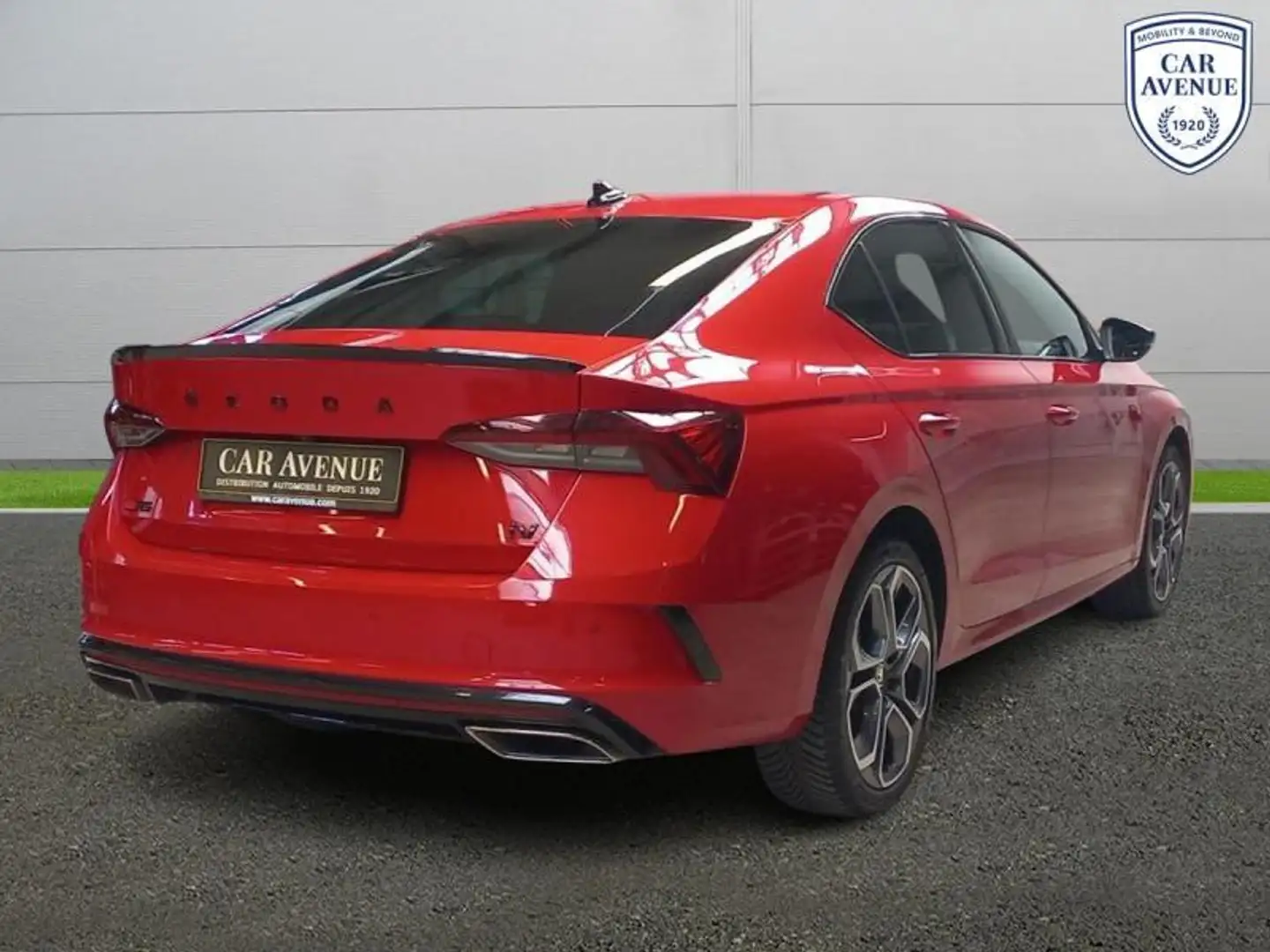 Skoda Octavia . Rojo - 2