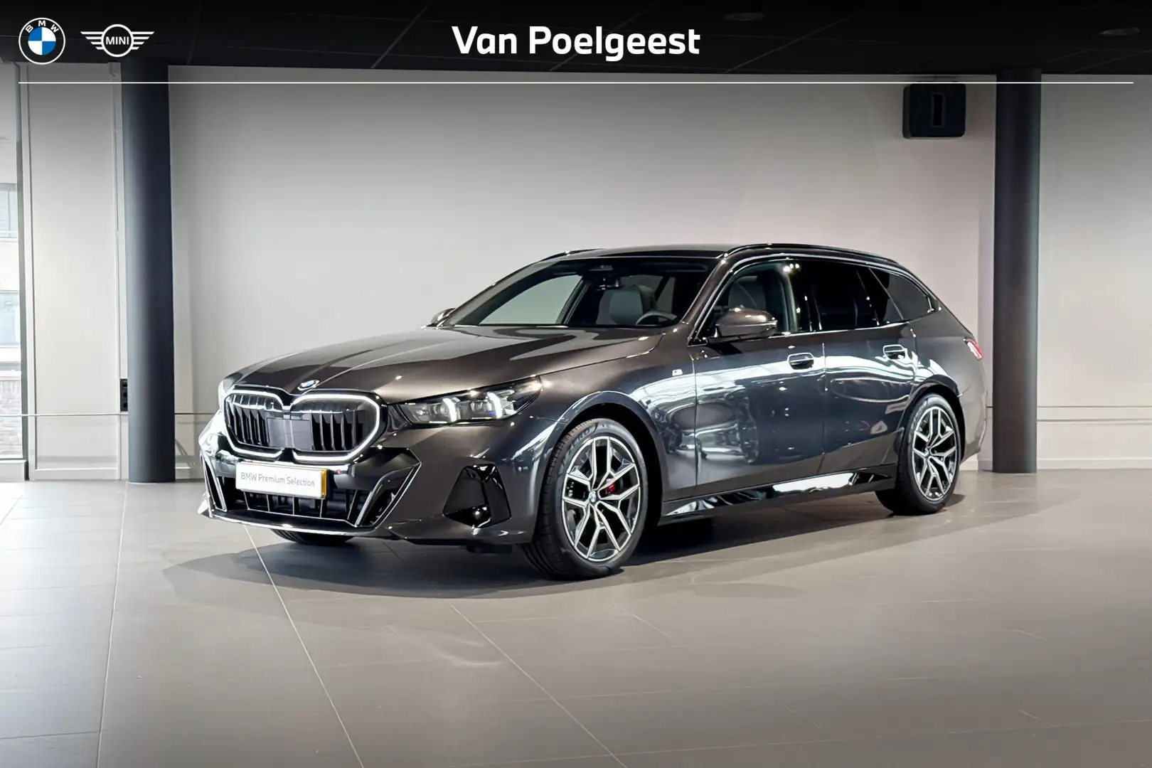 BMW 520 5 Serie Touring 520i | M Sport | Glazen Panoramada Grau - 1