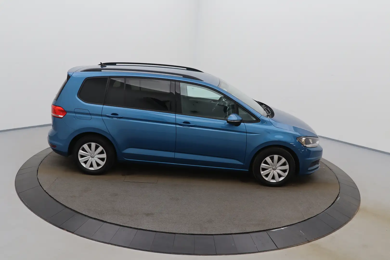 Volkswagen Touran 2.0 TDi SCR Trendline GPS PDC ACC Trekhaak Bleu - 2