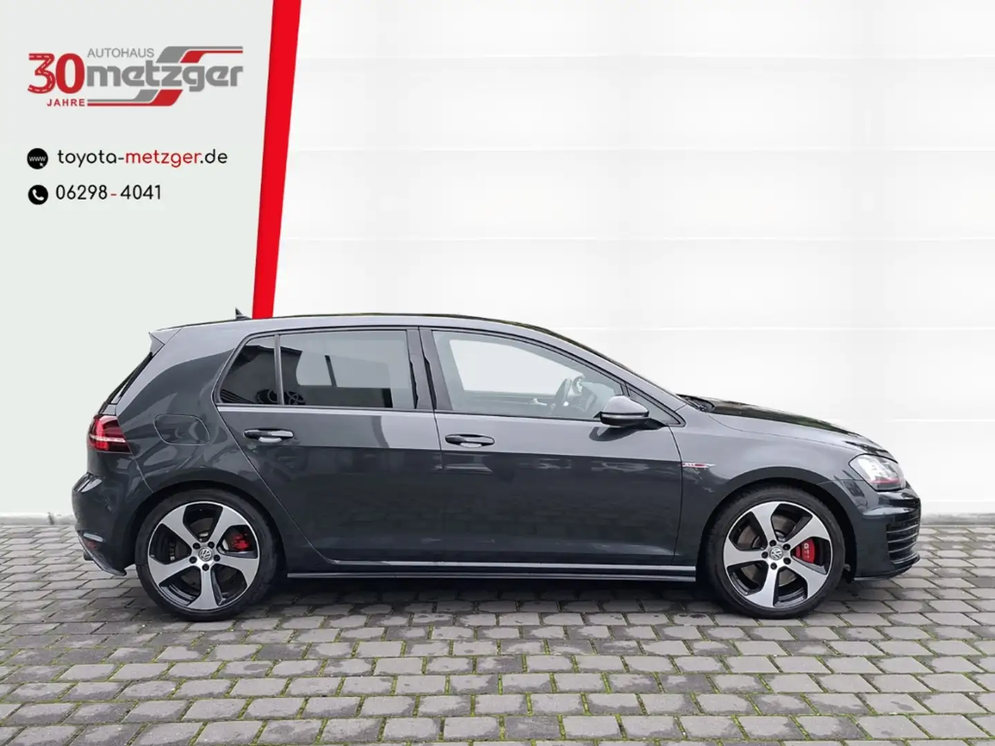 Volkswagen Golf VII GTI Performance +Navi +Sitzheizung +Xenon +Ein Grau - 2