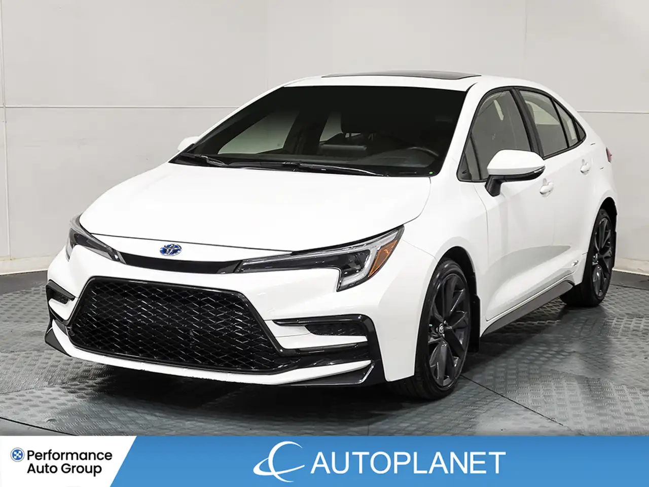 2023 Toyota Corolla Hybrid S — photo 1