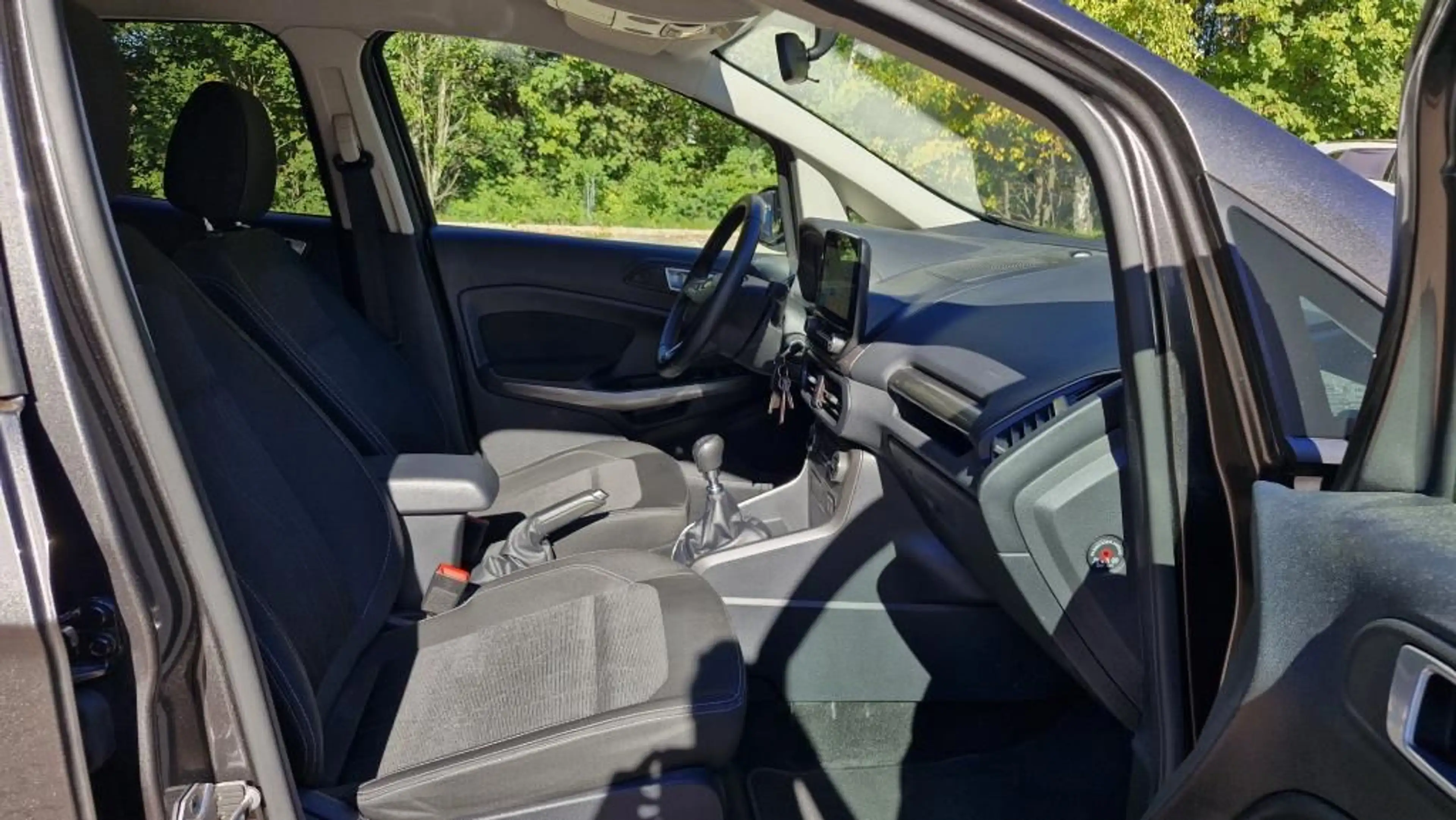 Ford EcoSport 1.0 EcoBoost Klimaautomatik+Sitzhzg. — photo 10