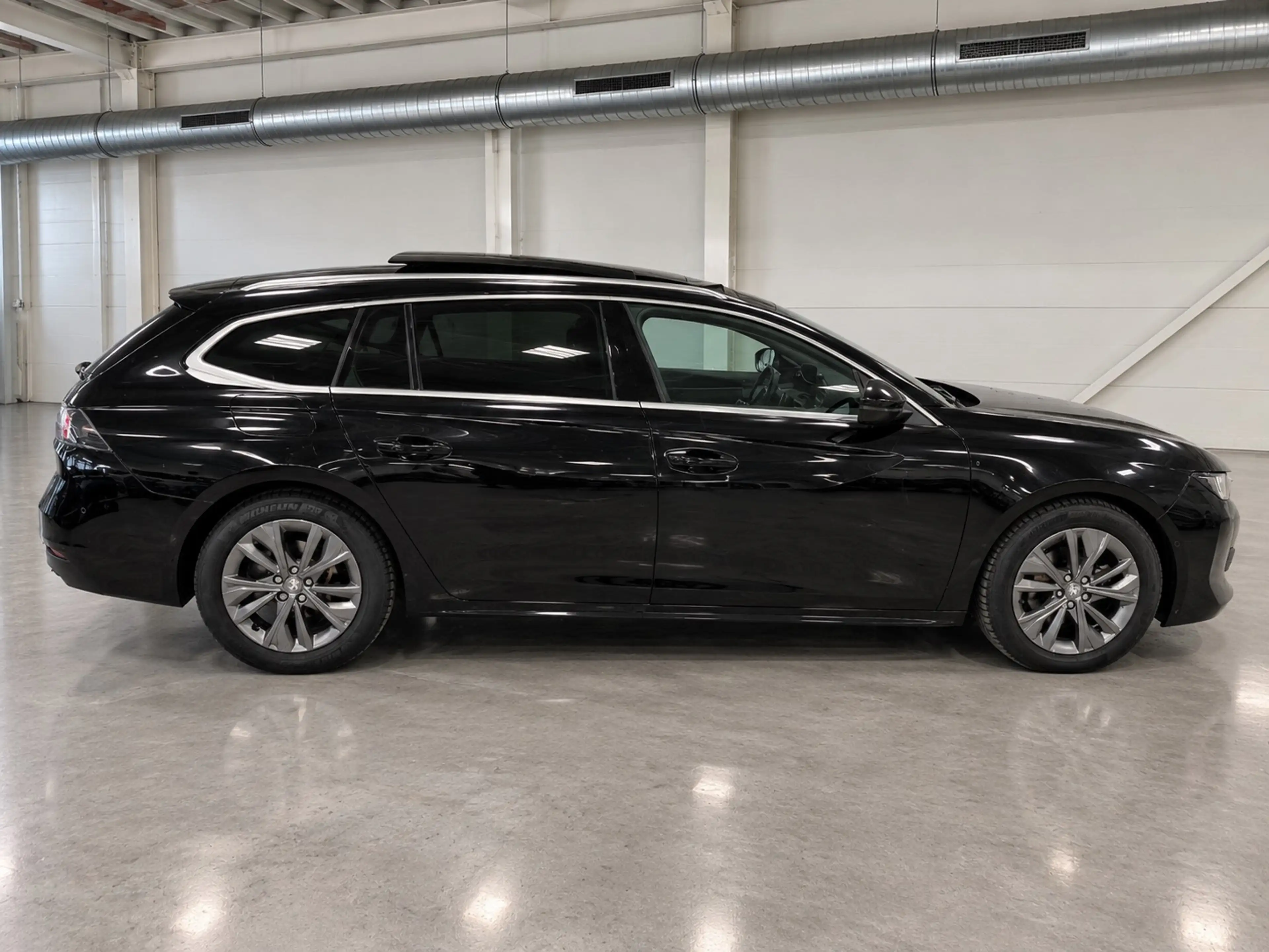 Peugeot 508 SW 1.5 BlueHDi Allure S — photo 7