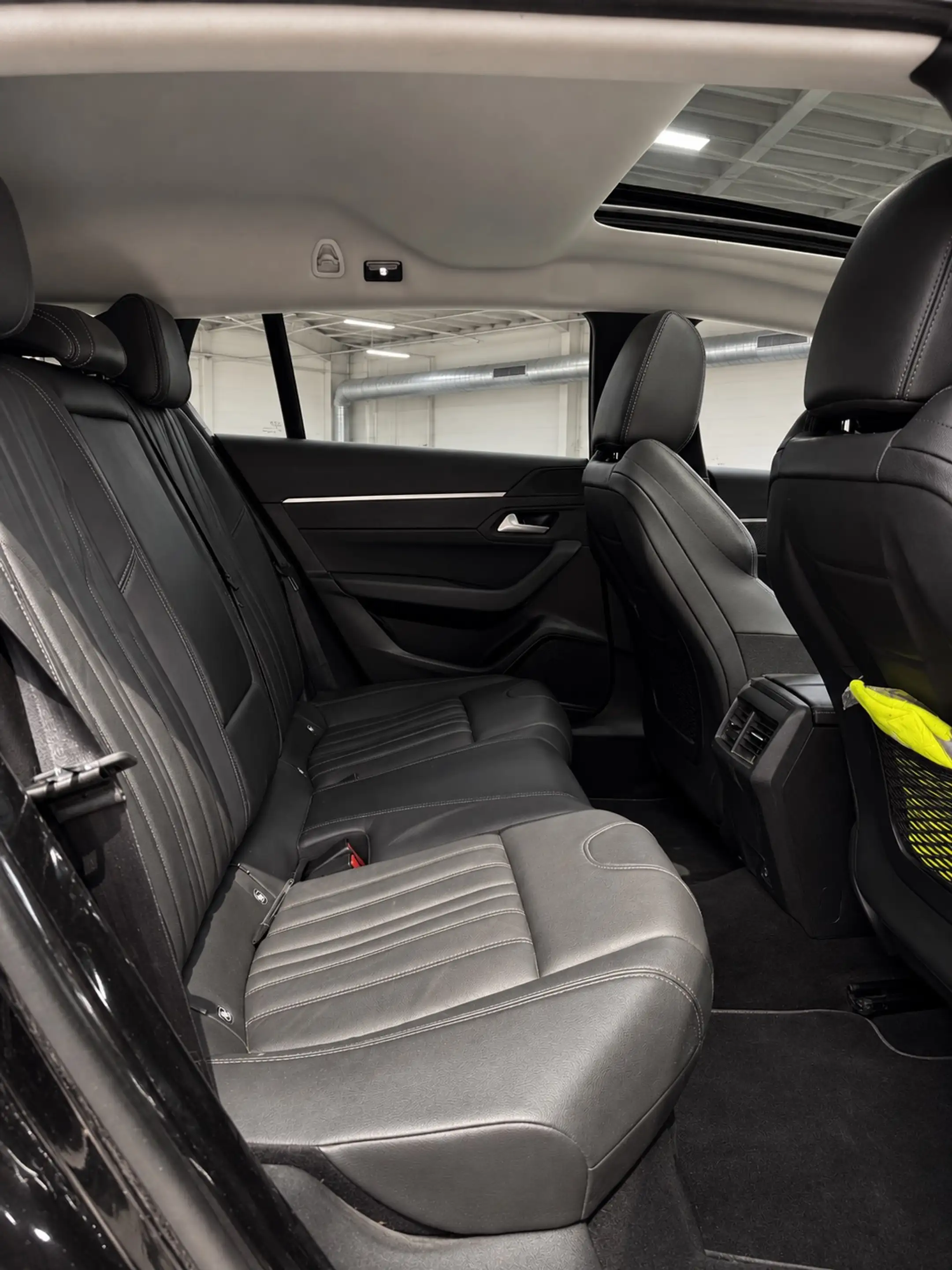 Peugeot 508 SW 1.5 BlueHDi Allure S — photo 11