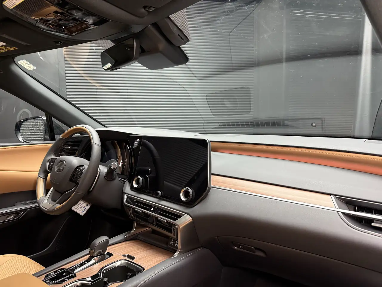 Lexus RX photo Lexus RX