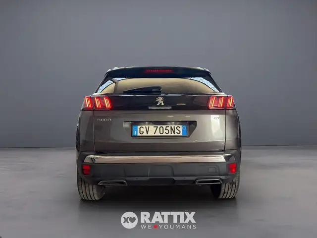 Peugeot 3008 view 5
