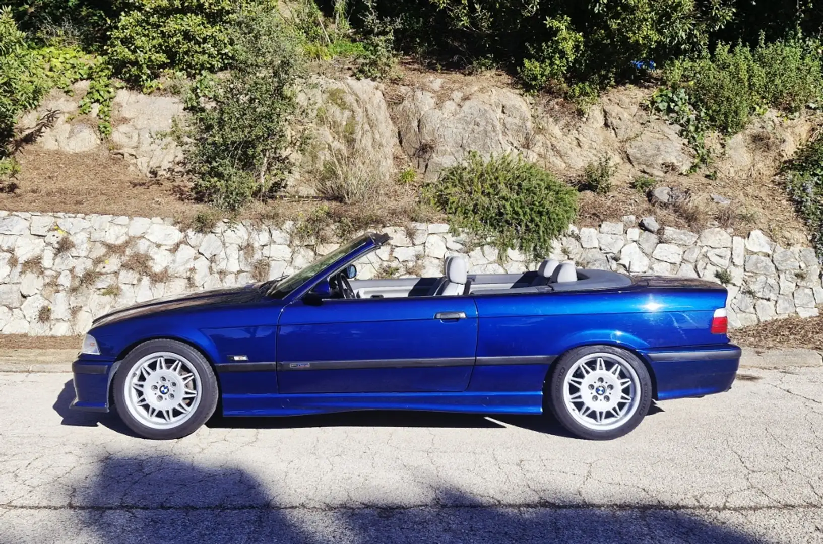 BMW 328 328i Cabriolet Azul - 2
