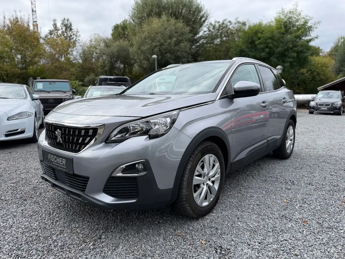 Peugeot 3008 Active+NAVIGATION+VOLLDIGITAT TACHO+ Grau - 1