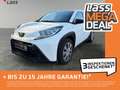 Toyota Aygo 1.0 Play ACC Fernlichtass. Kam. Navi PDC Weiß - thumbnail 1