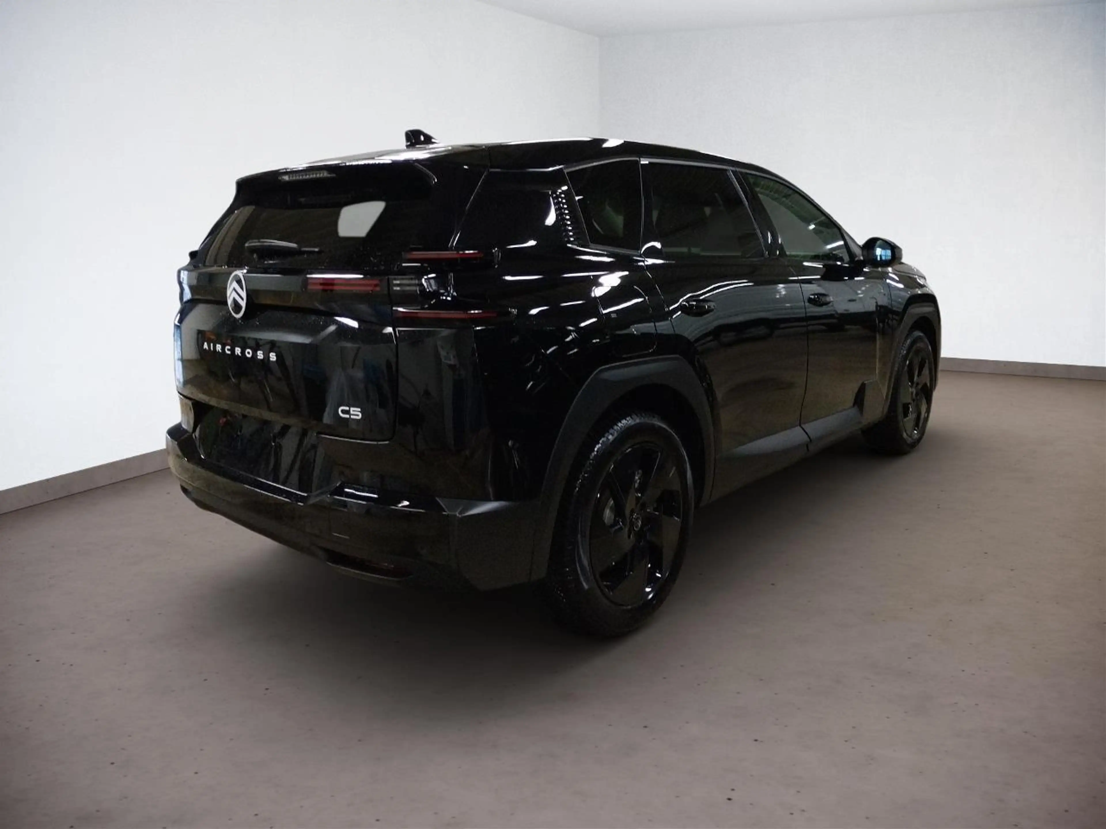Citroen C5 Aircross PLUS HYBRID 145 E-DSC E-Heckklappe — photo 4
