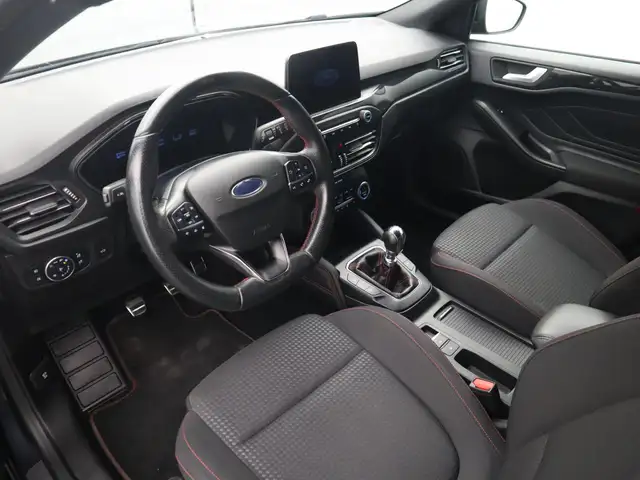 Ford Focus view 7