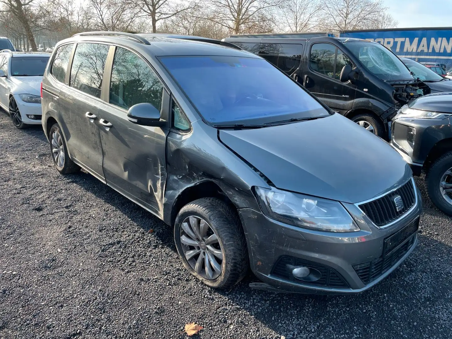 SEAT Alhambra 4Kids 7 Platz Grau - 1