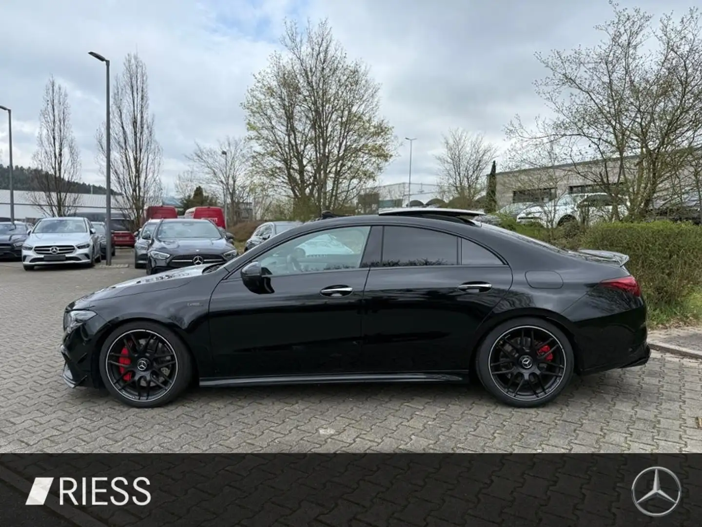 Mercedes-Benz CLA 45 AMG S 4M Cp Aero Perf Sitz HUD Pano Sitzkl Schwarz - 2