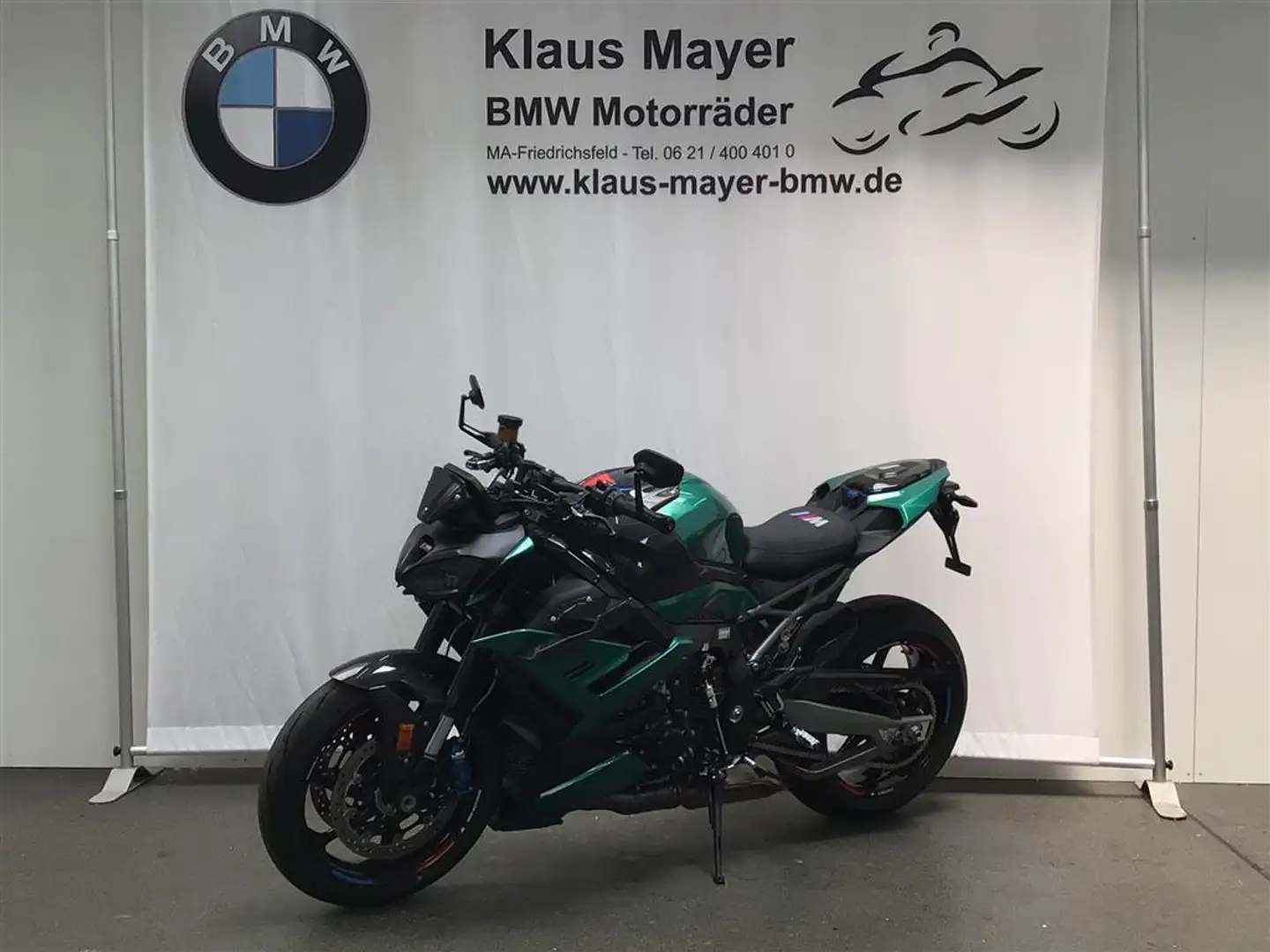 BMW M 1000 R 0 Grün - 1