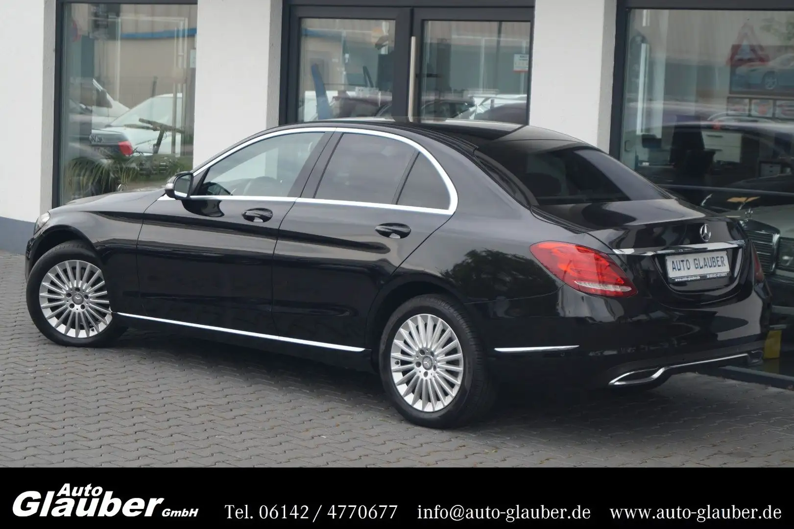 Mercedes-Benz C 250 d BlueTec/4Matic/LED/Navi/Kamera/KeylessGo Negro - 2