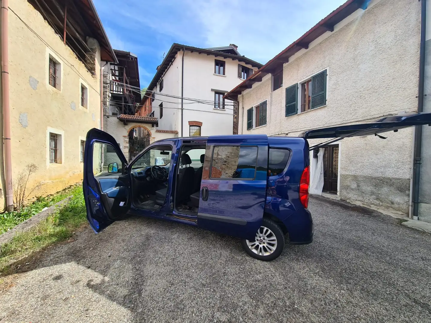 Fiat Doblo Maxi 1.6 mjt 16v Dynamic 105cv E5+ Bleu - 2