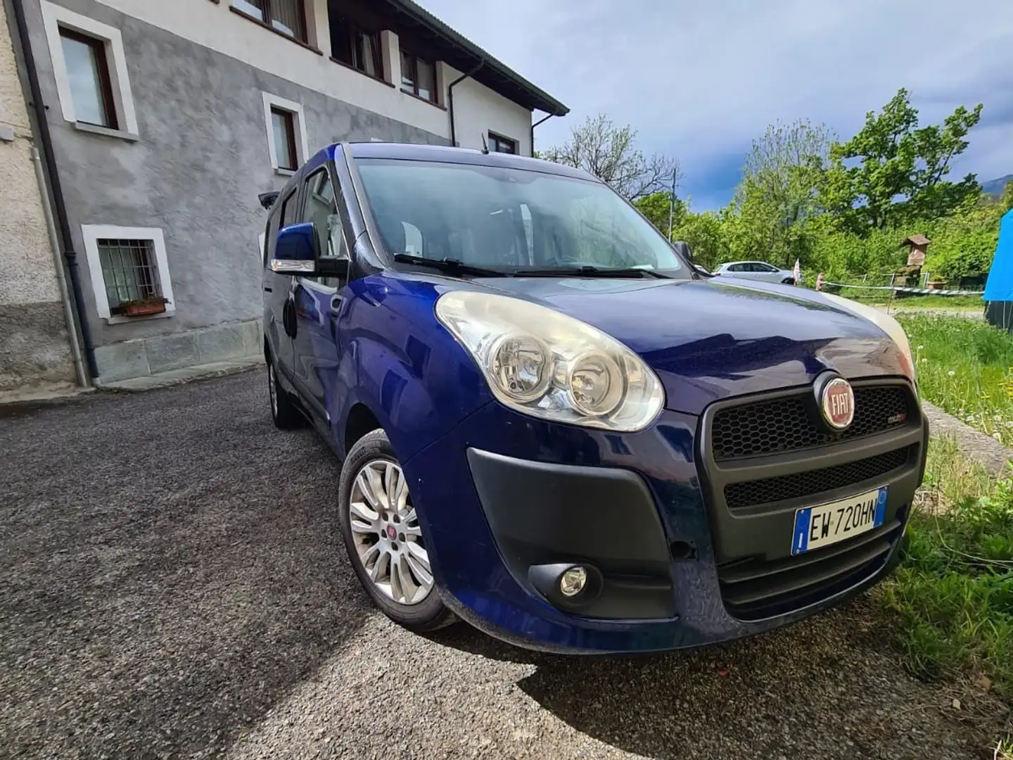 Fiat Doblo Maxi 1.6 mjt 16v Dynamic 105cv E5+ Bleu - 1