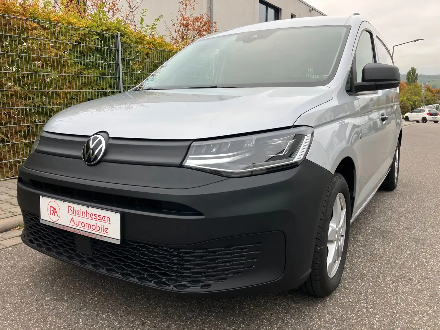 Volkswagen Caddy 2.0 TDI Cargo Maxi "1.Hand" Silber - 2