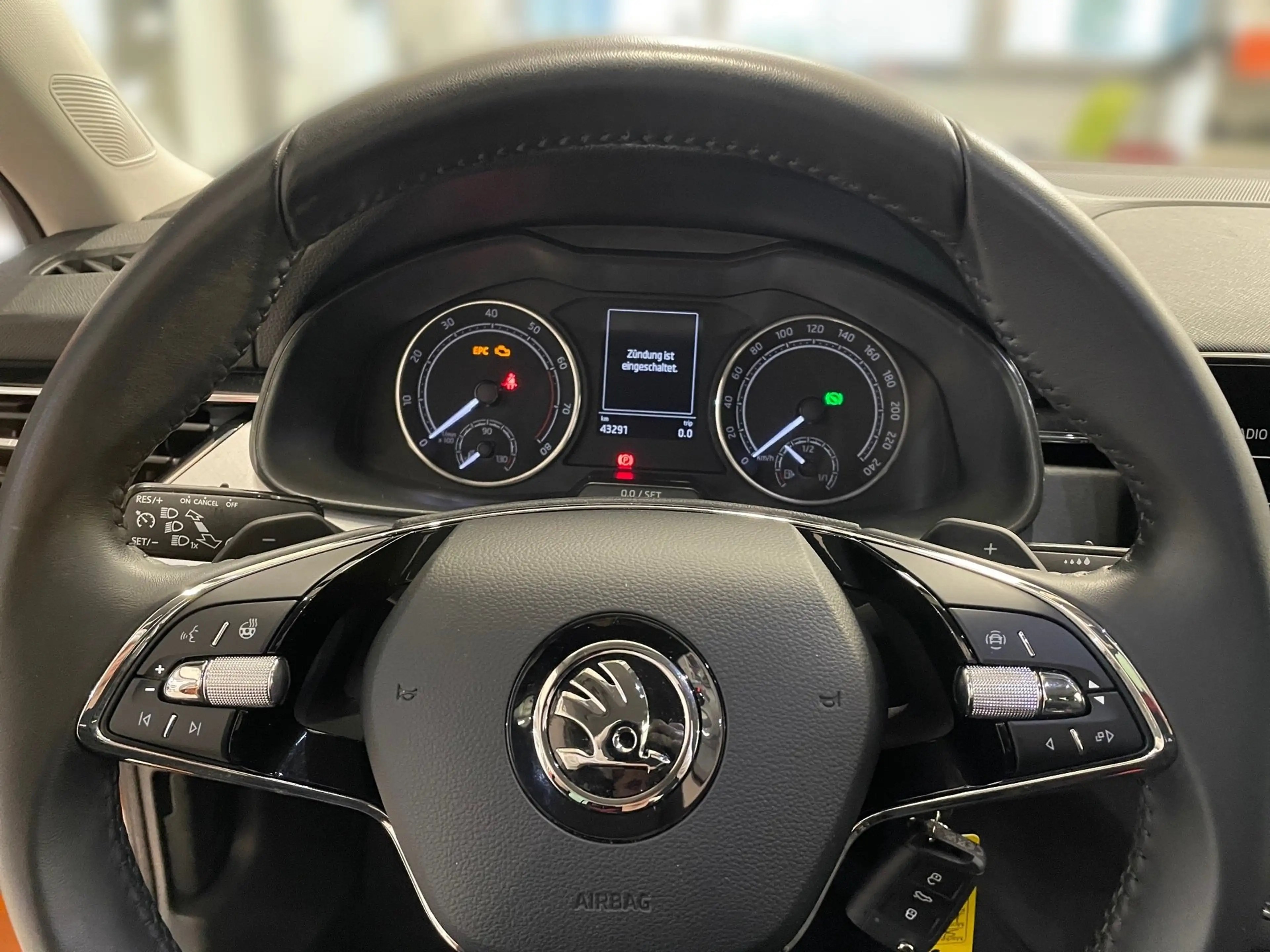 Skoda Kamiq 1.0 TSI Tour *AHK*LED*KAMERA*SITZH* — photo 12