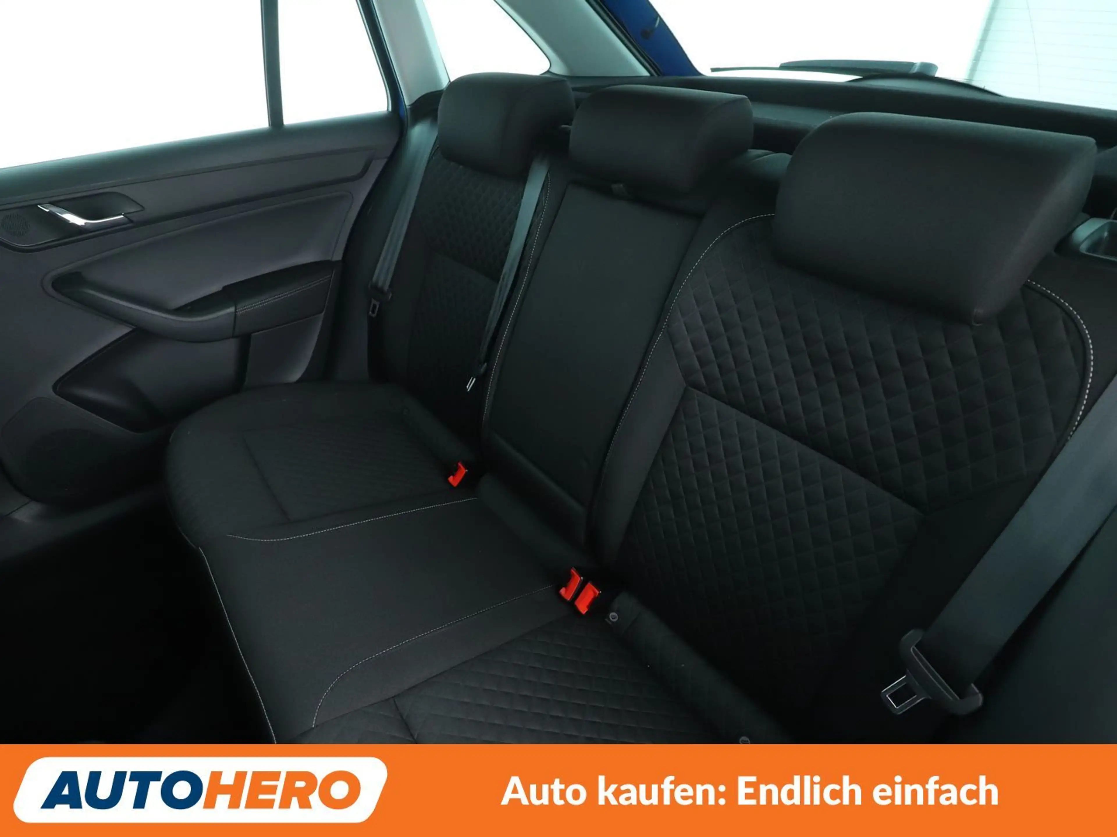 Skoda Rapid/Spaceback 1.2 TSI Drive *NAVI*XENON*TEMPO*PDC*SHZ* — photo 14