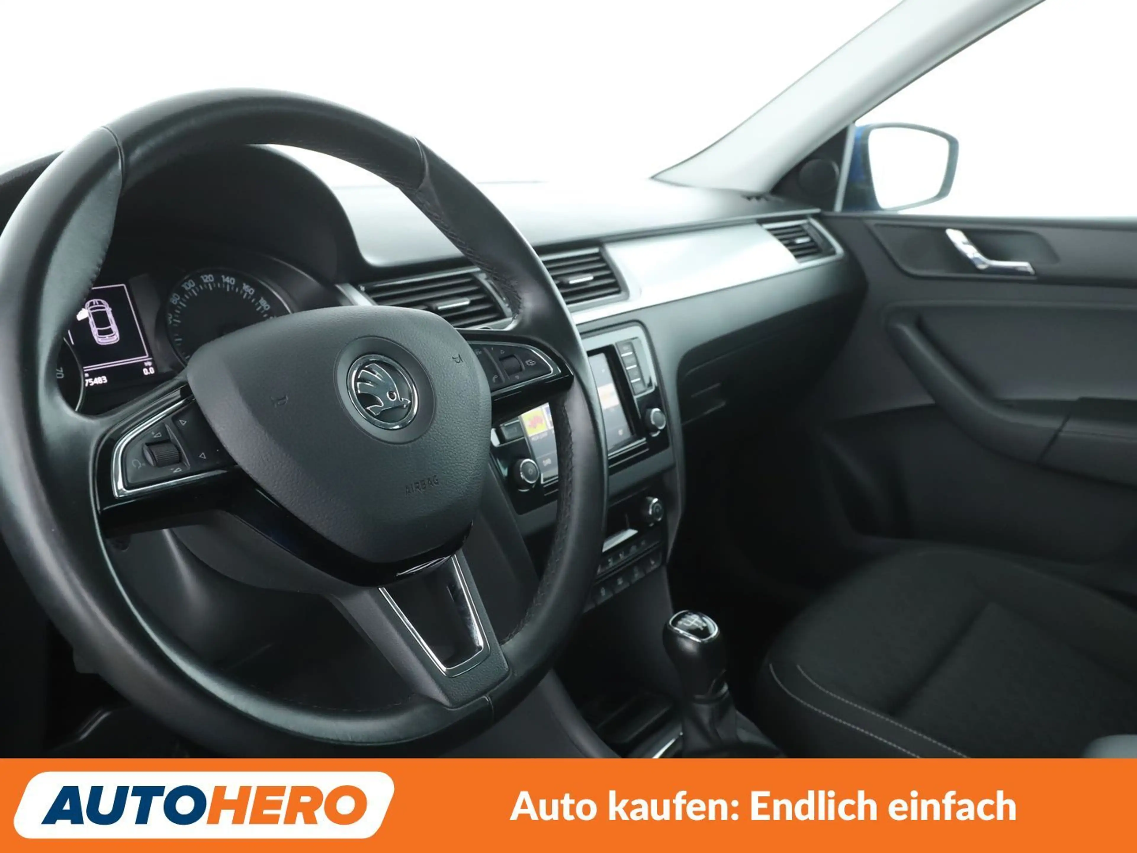Skoda Rapid/Spaceback 1.2 TSI Drive *NAVI*XENON*TEMPO*PDC*SHZ* — photo 11