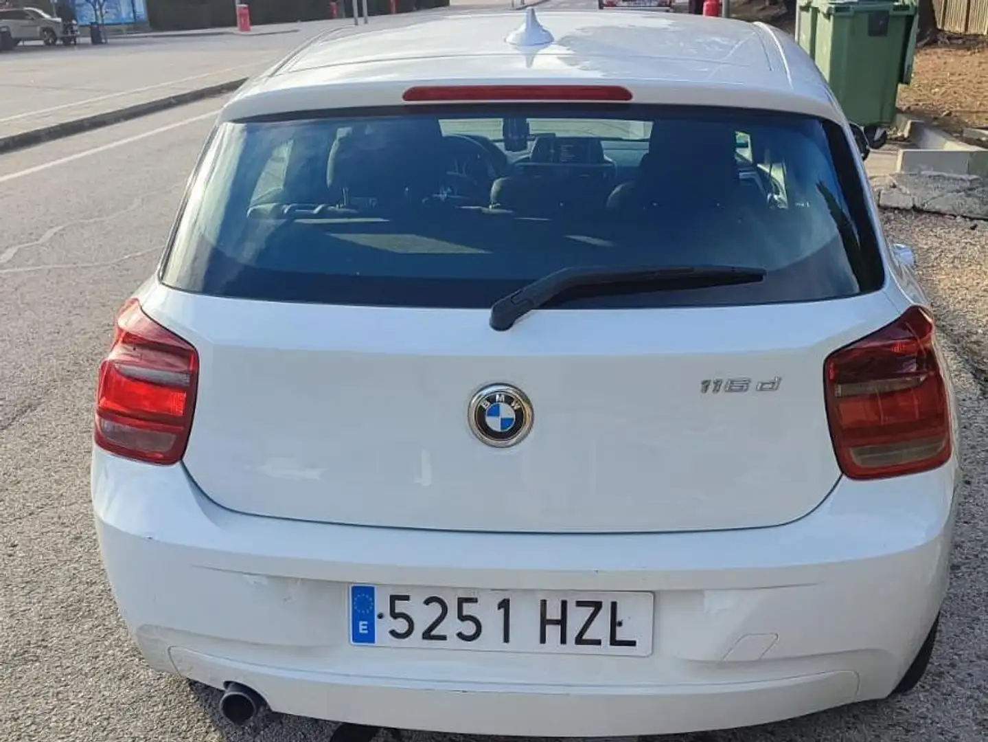 BMW 116 116d Efficient Dynamics Essential Blanco - 2