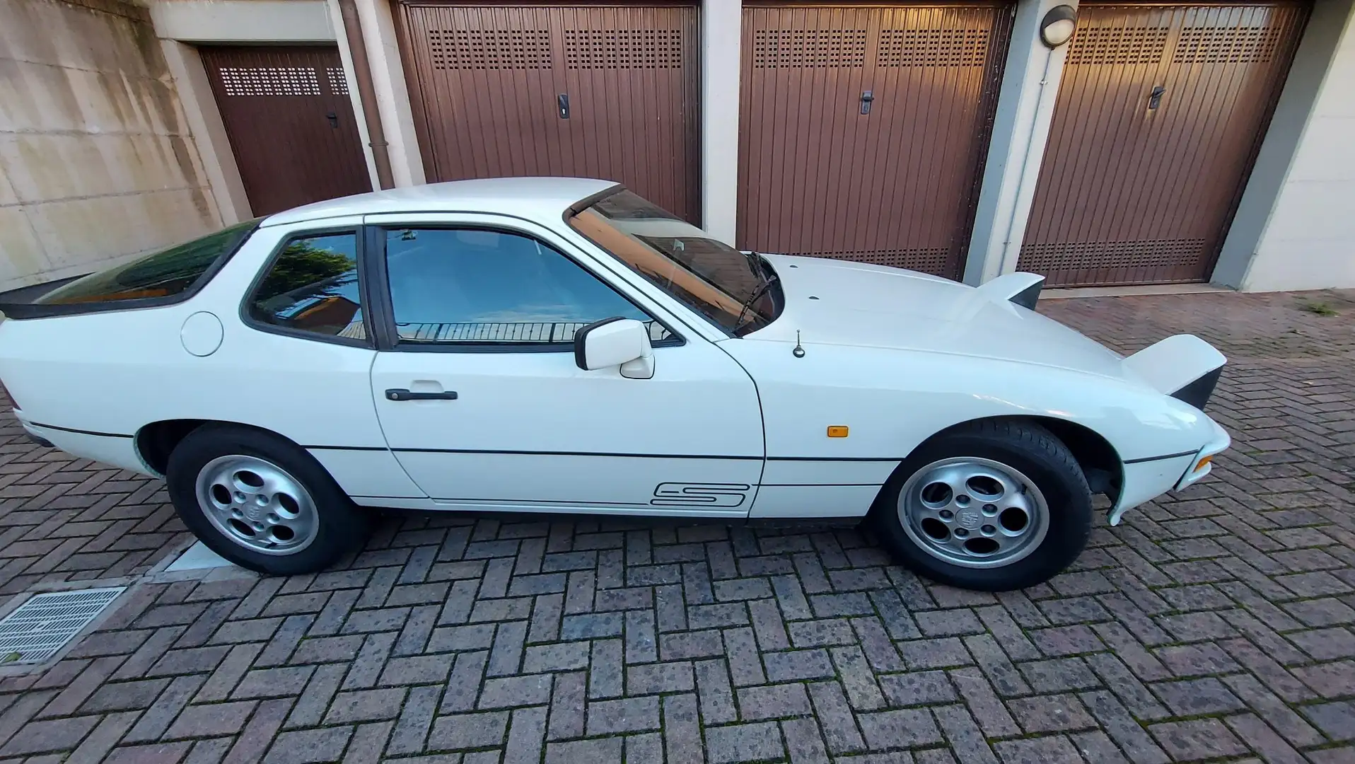 Porsche 924 2.5 S - 1