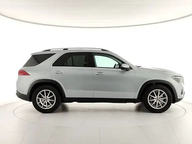 Mercedes-Benz GLE view 6