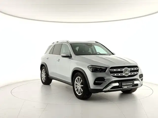 Mercedes-Benz GLE view 7