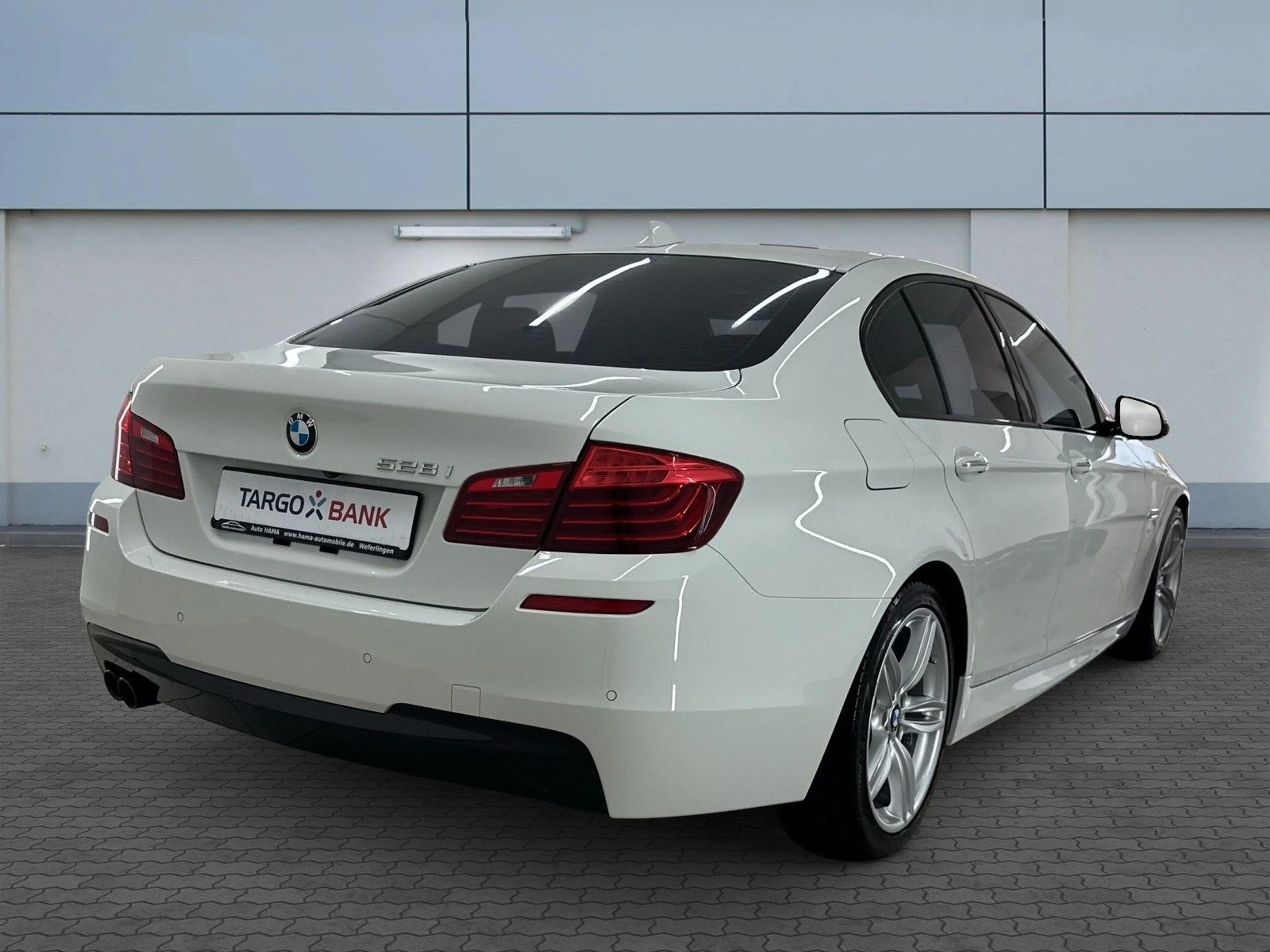 BMW 528 i Lim. M-Paket *ACC*NAV*MEM*LED*SHADOW* — photo 2