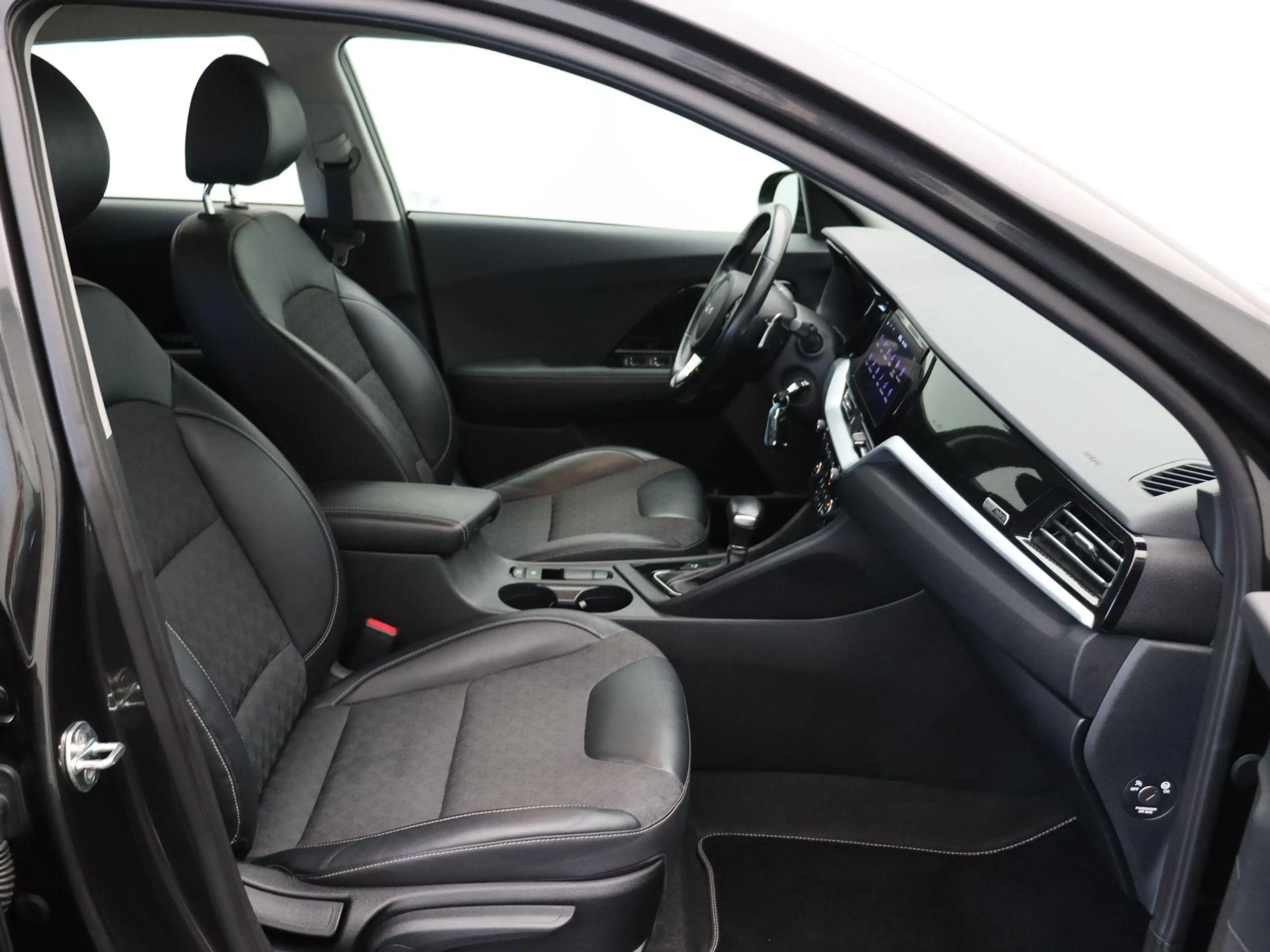 Kia Niro 1.6 GDi Hybrid DynamicLine | Trekhaak | Achteruitr — photo 11