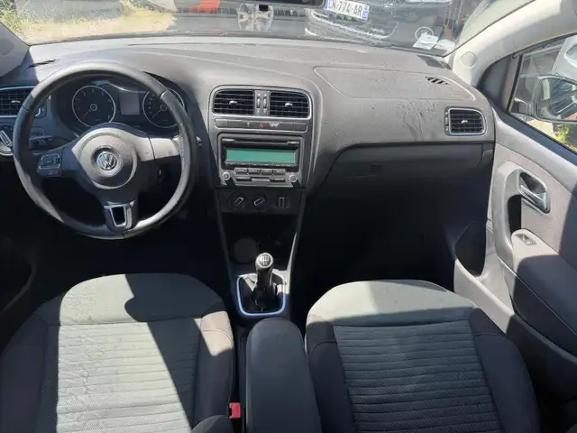 Volkswagen Polo view 7