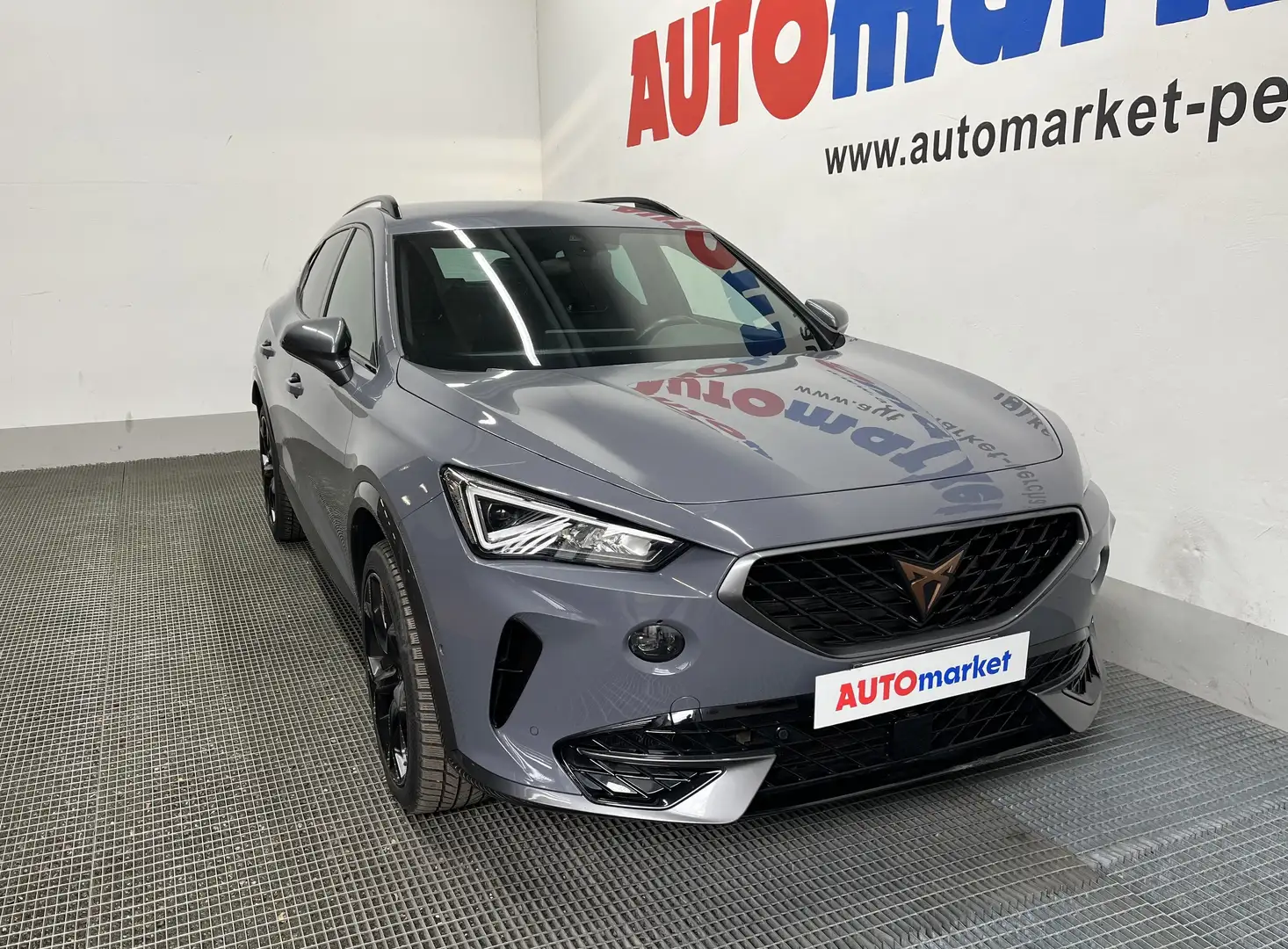 CUPRA Formentor 2.0 TDI 4drive 150cv dsg Grigio - 2