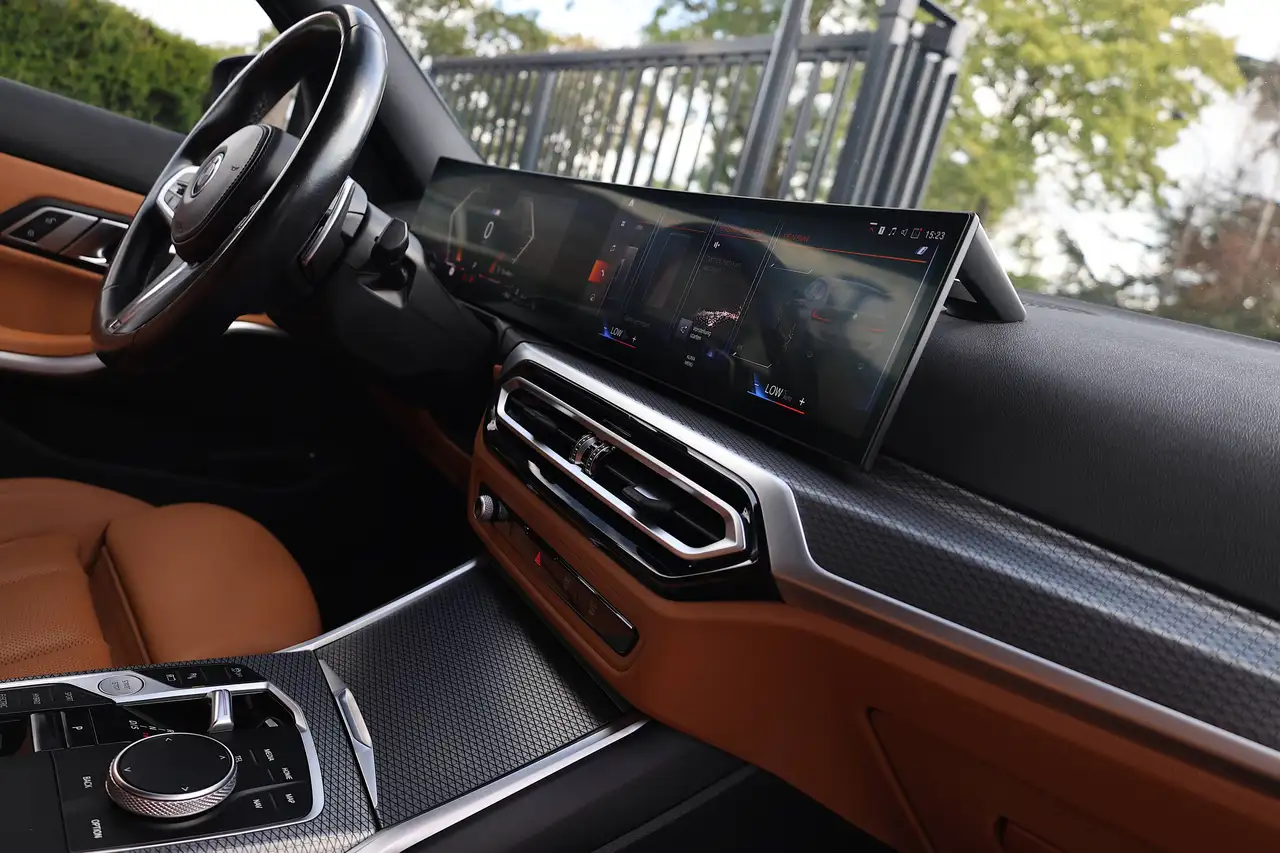 BMW 320 e PHEV M-Pack Benzine/Hybride Facelift 1ste Eigenaar Sport-Stoelen Stoel-Verwarming Car-Play Trek-Haak, миниатюра 8