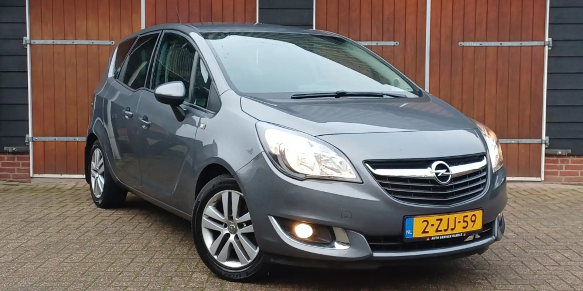 Opel Meriva 1.4 Turbo Design Ed. Trekhaak, Bluetooth, Parkeers Gris - 1
