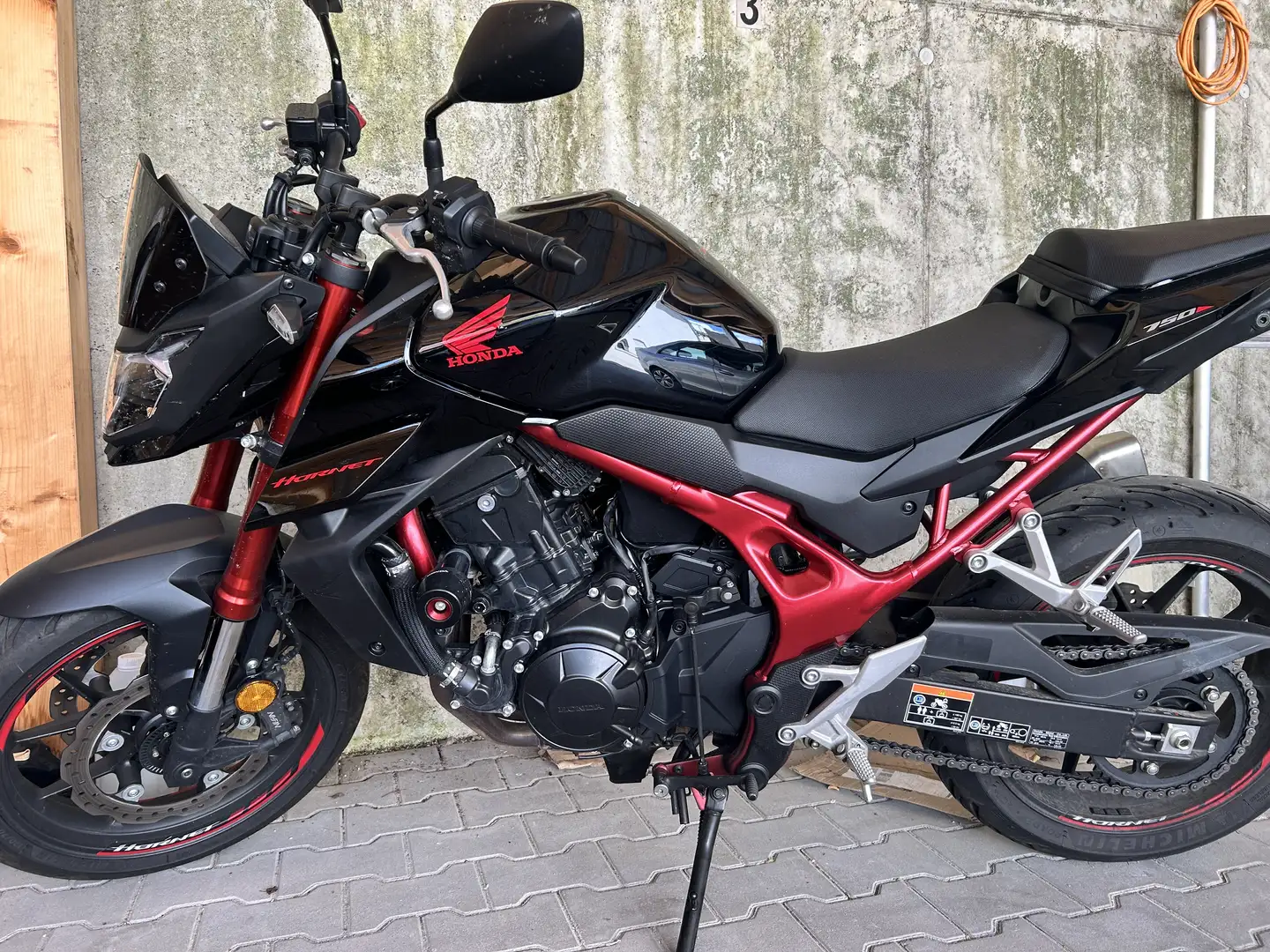 Honda Hornet - 2