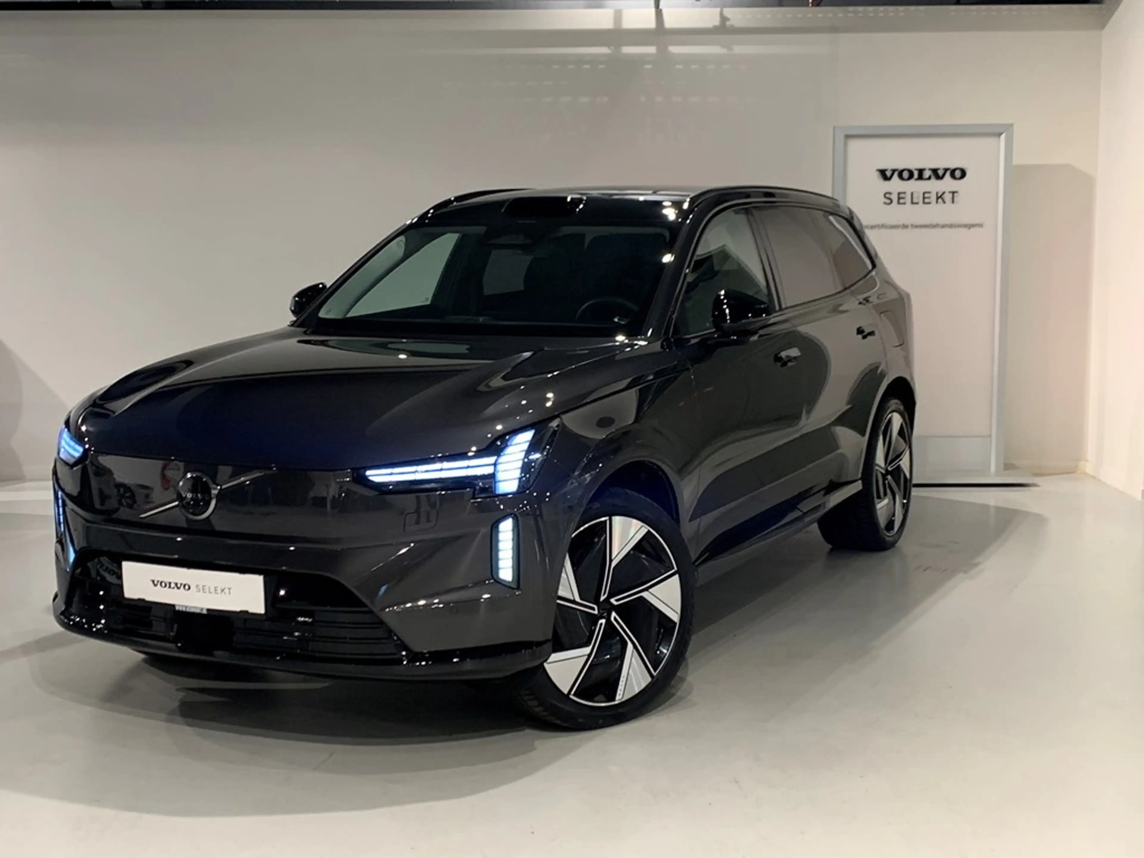 Volvo EX90 Recharge Twin Ultra