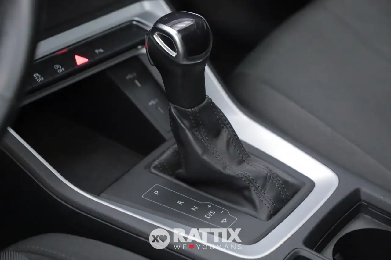 Audi Q3 Sportback 35 2.0 tdi 150CV Business Plus s-tronic, миниатюра 24