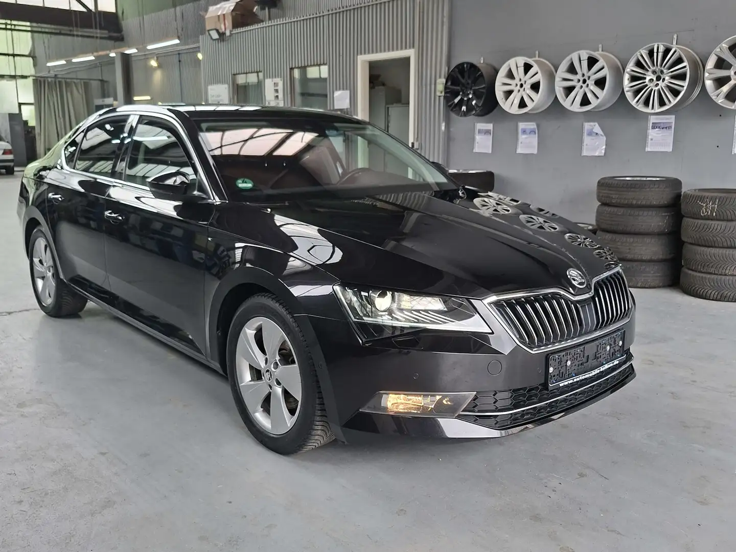 Skoda Superb Style DSG ACC/NAVI/MEMORY/KAMERA Schwarz - 2